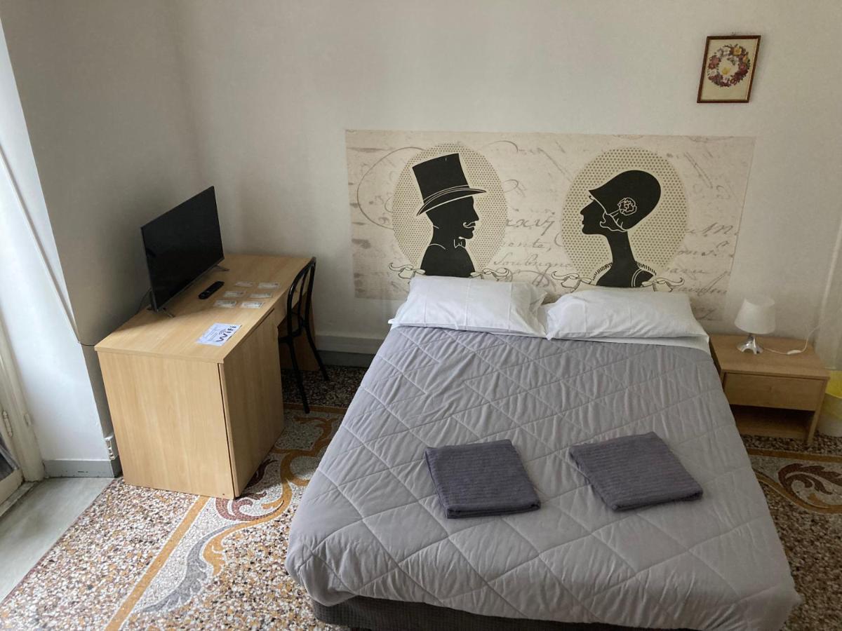 Guest House Roma Genoa Exterior photo